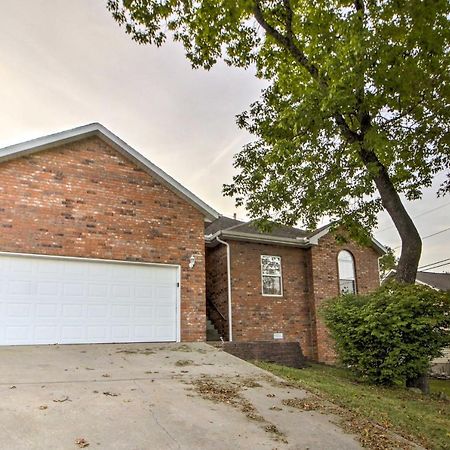 Branson Home With Deck Walk To The Strip And Creek! Zewnętrze zdjęcie